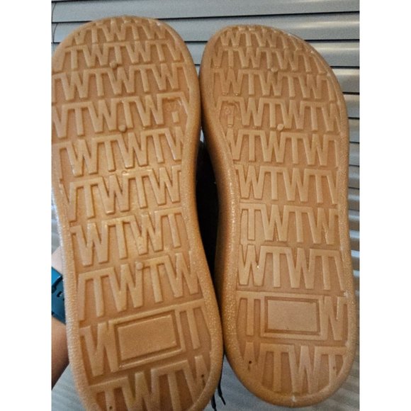 NWOT Size 4 casual Black Ankle Boots RRP 32£, Never Worn, non-slip crepe sole - Picture 3 of 11